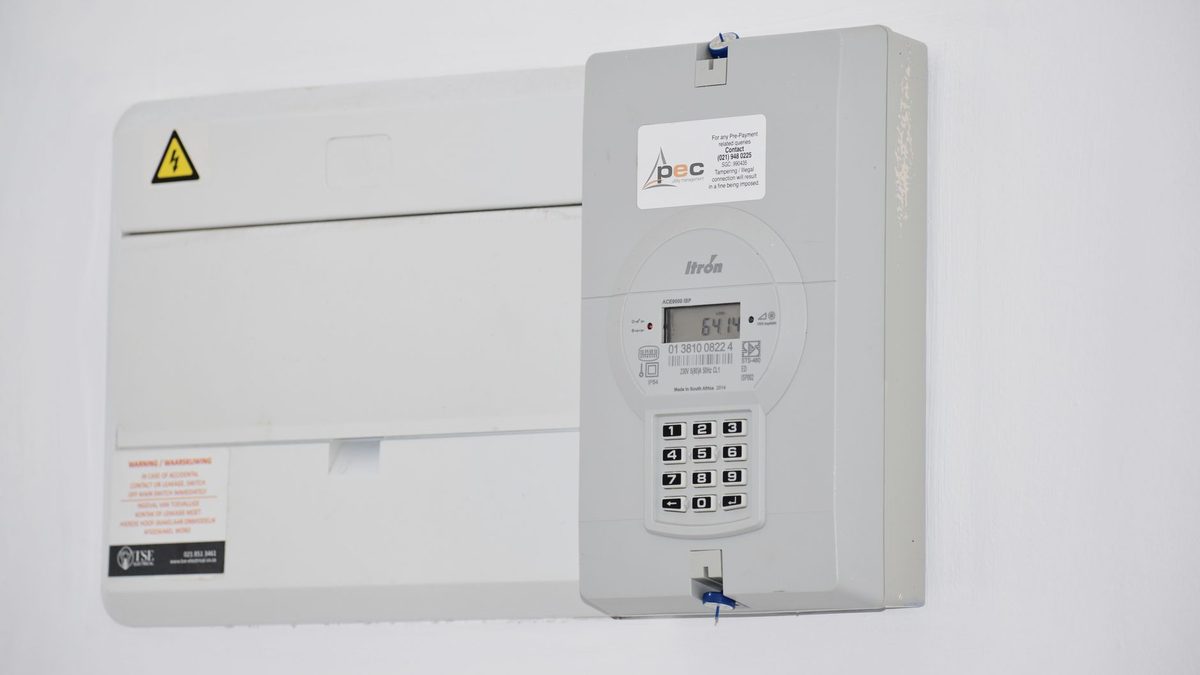 Do Aurora Homes Need Panel Upgrades for EV Chargers?